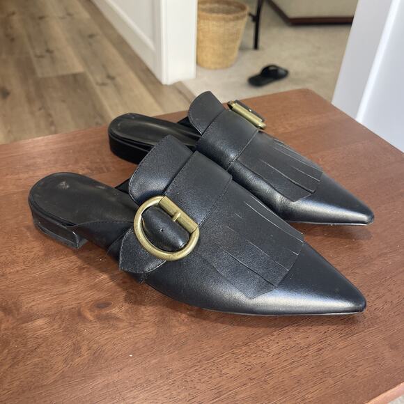 Unbranded Shoes - Black Leather Mules Sz 7 Pointy Toe Vero Cuoio Witchy Goth Brass Buckle Fringe